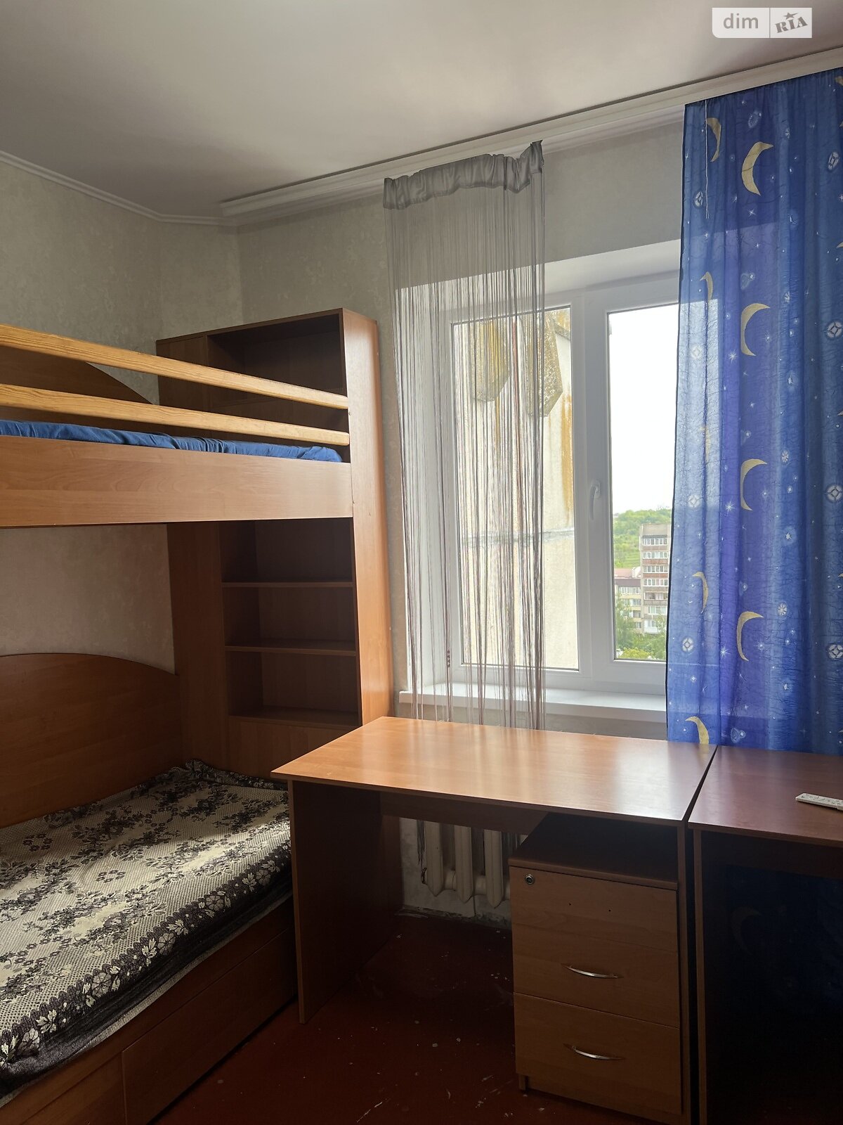 Продаж трикімнатної квартири в Рівному, на вул. Буковинська 6, район Автовокзал фото 1 Продаж трикімнатної квартири в Рівному, на вул. Буковинська 6, район Автовокзал фото 1