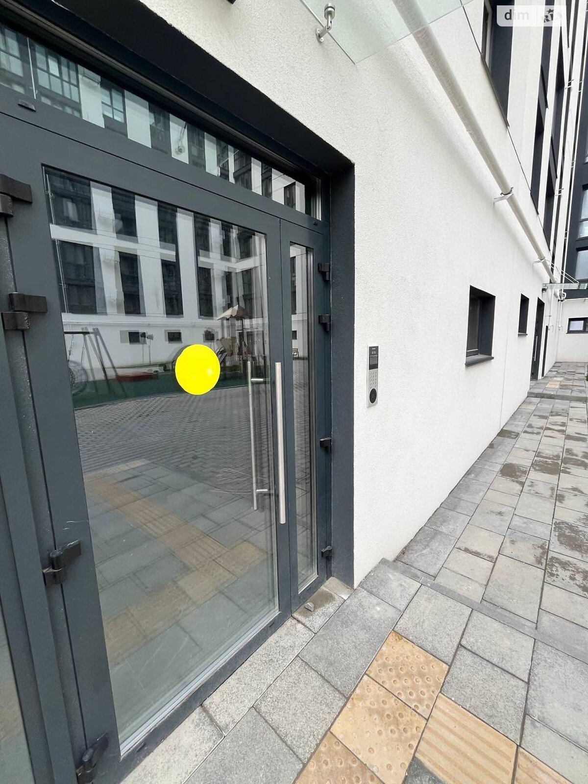 Продажа однокомнатной квартиры в Ровно, на ул. Галицкого Данилы 25, район Автовокзал фото 1 Продажа однокомнатной квартиры в Ровно, на ул. Галицкого Данилы 25, район Автовокзал фото 1