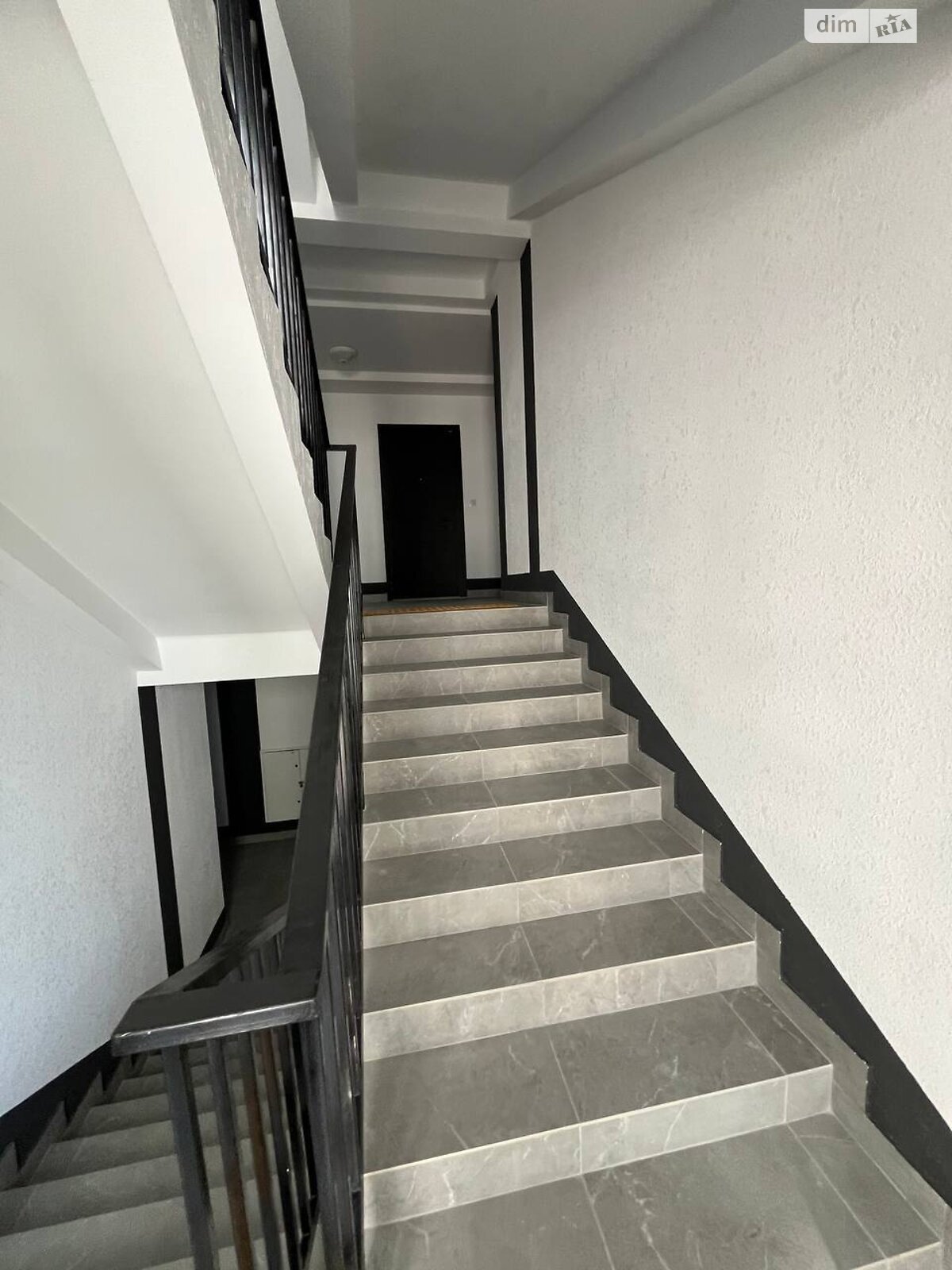 Продажа однокомнатной квартиры в Ровно, на ул. Галицкого Данилы 25, район Автовокзал фото 1 Продажа однокомнатной квартиры в Ровно, на ул. Галицкого Данилы 25, район Автовокзал фото 1