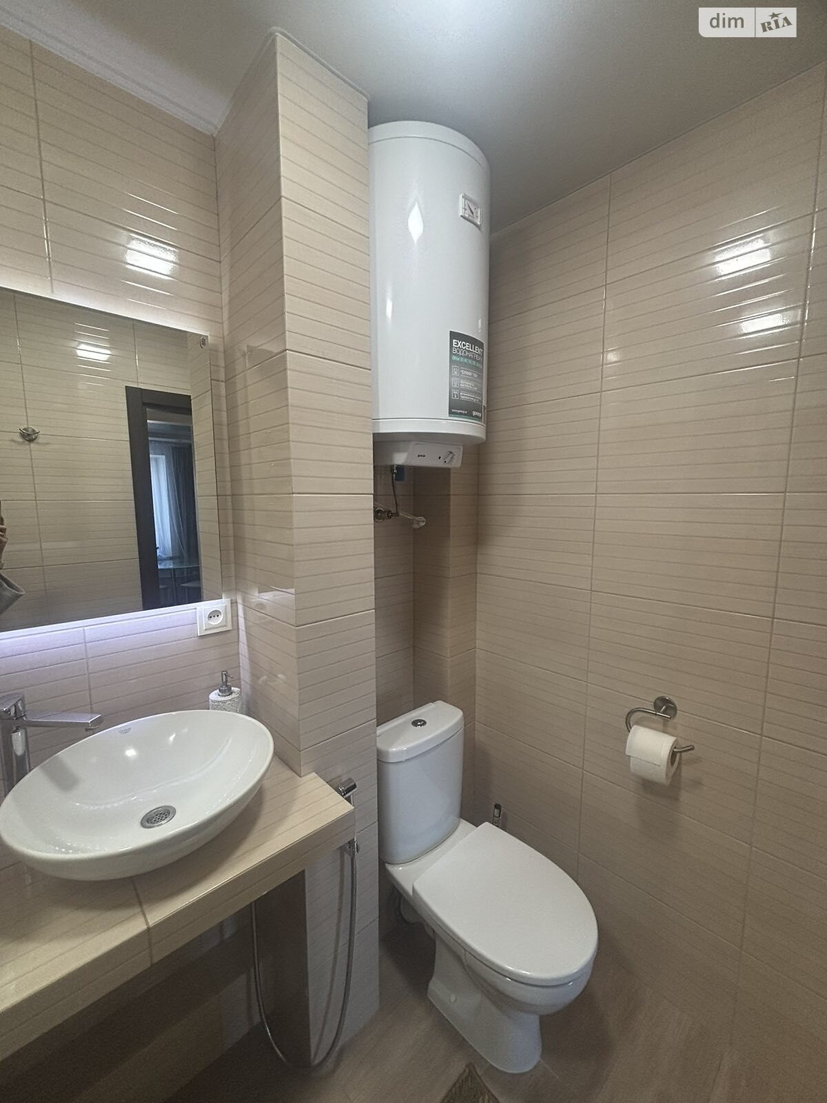 Продаж двокімнатної квартири в Рівному, на вул. Київська, район Автовокзал фото 1 Продаж двокімнатної квартири в Рівному, на вул. Київська, район Автовокзал фото 1