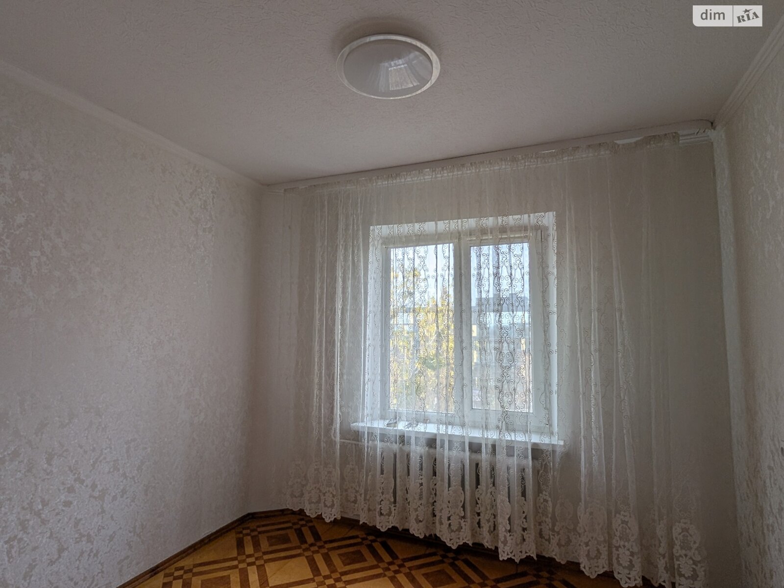 Продажа трехкомнатной квартиры в Ровно, на ул. Киевская, район Автовокзал фото 1