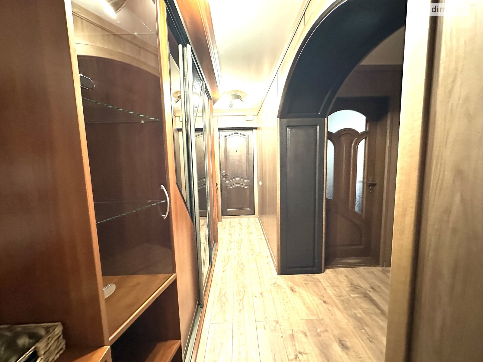 Продажа трехкомнатной квартиры в Ровно, на ул. Степана Бандеры 69В, район Автовокзал фото 1 Продажа трехкомнатной квартиры в Ровно, на ул. Степана Бандеры 69В, район Автовокзал фото 1