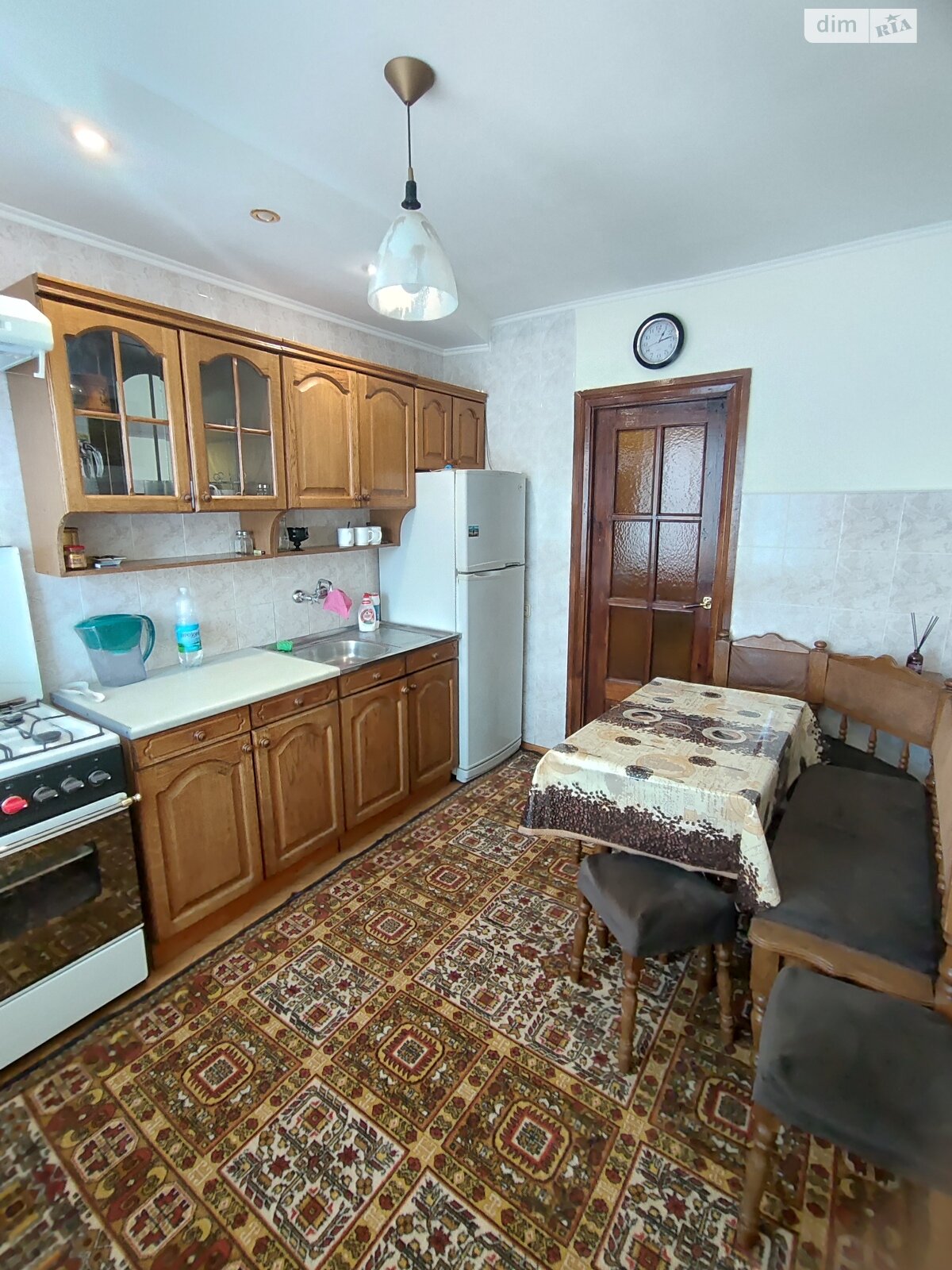 Продажа трехкомнатной квартиры в Ровно, на ул. Степана Бандеры 69, район Автовокзал фото 1