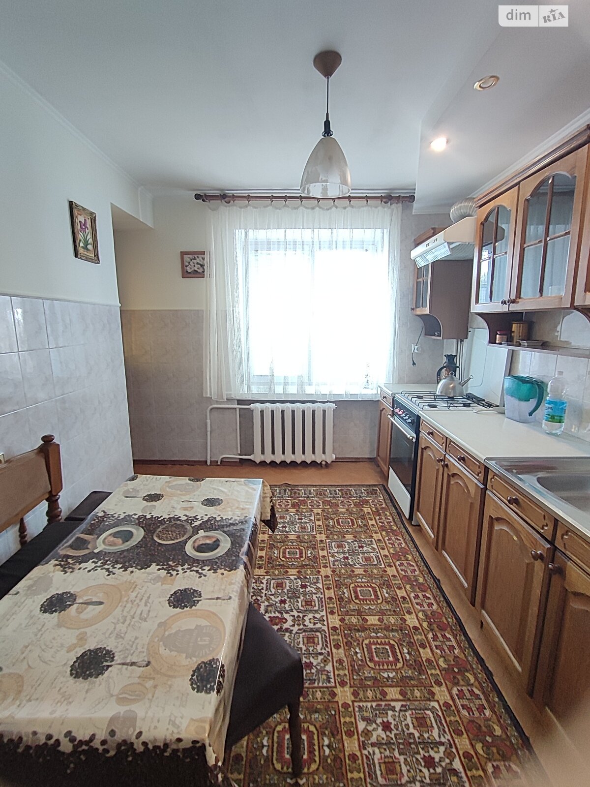 Продажа трехкомнатной квартиры в Ровно, на ул. Степана Бандеры 69, район Автовокзал фото 1