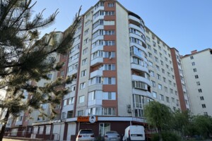 Продажа трехкомнатной квартиры в Ровно, на ул. Степана Демьянчука 1А, район Автовокзал фото 2