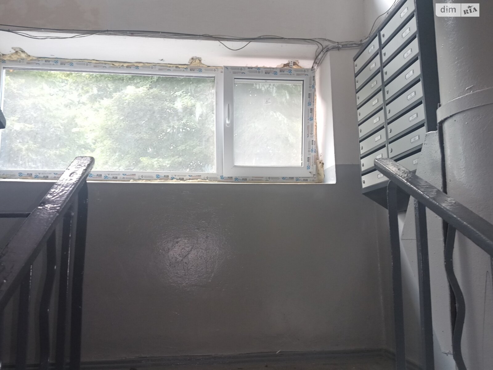 Продаж двокімнатної квартири в Рівному, на вул. Відінська 15, район Автовокзал фото 1 Продаж двокімнатної квартири в Рівному, на вул. Відінська 15, район Автовокзал фото 1