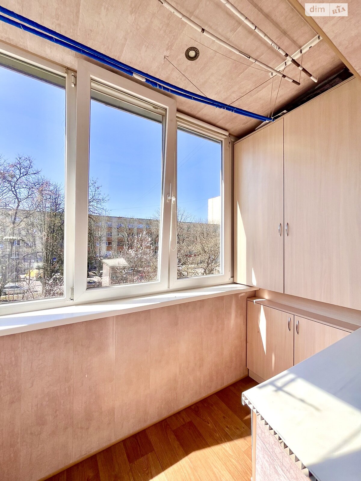 Продаж двокімнатної квартири в Рівному, на вул. Відінська 3, район Автовокзал фото 1 Продаж двокімнатної квартири в Рівному, на вул. Відінська 3, район Автовокзал фото 1