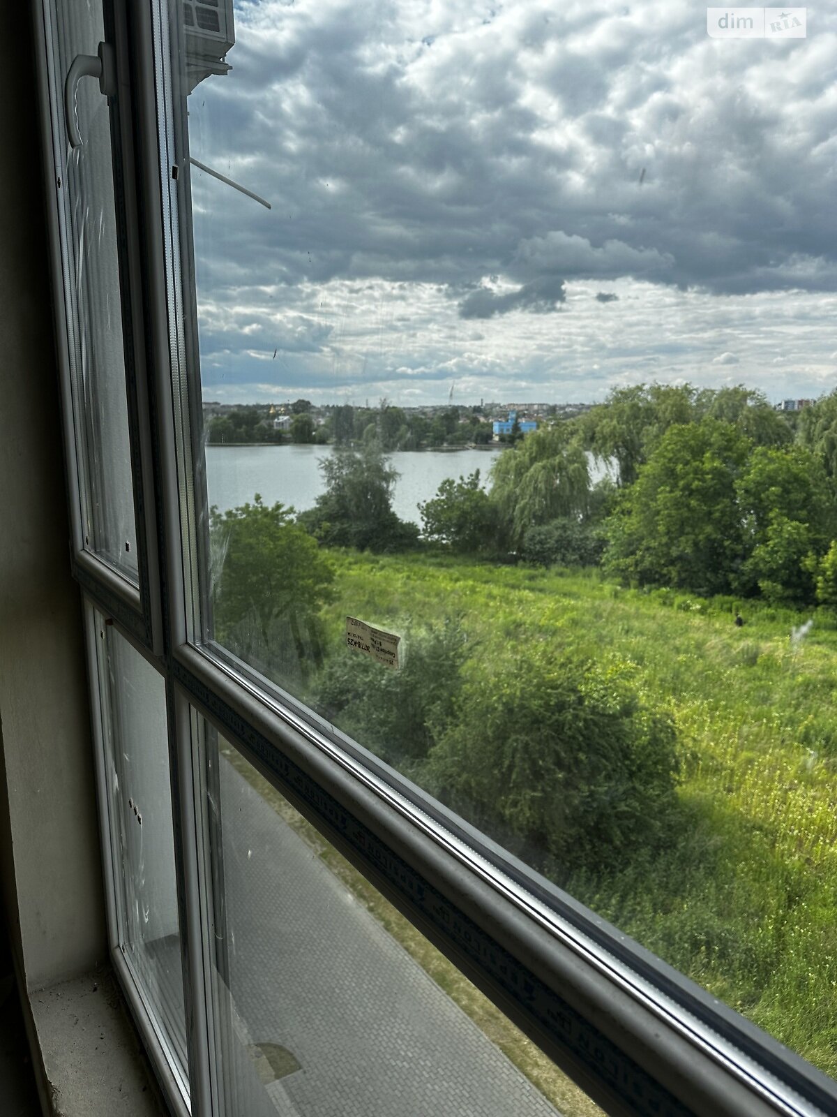 Продажа однокомнатной квартиры в Ровно, на ул. Черновола Вячеслава 94В, район Басов Угол фото 1 Продажа однокомнатной квартиры в Ровно, на ул. Черновола Вячеслава 94В, район Басов Угол фото 1