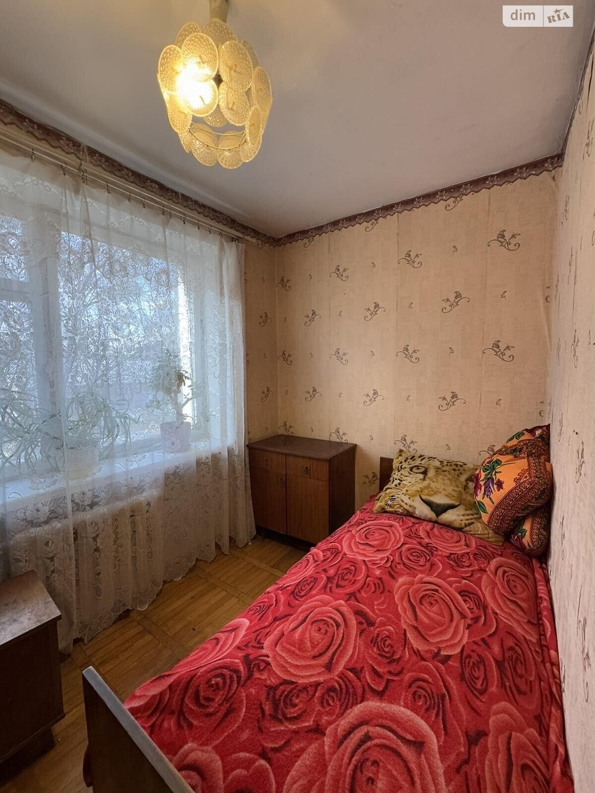 Продажа трехкомнатной квартиры в Ровно, на ул. Белая, фото 1 Продажа трехкомнатной квартиры в Ровно, на ул. Белая, фото 1