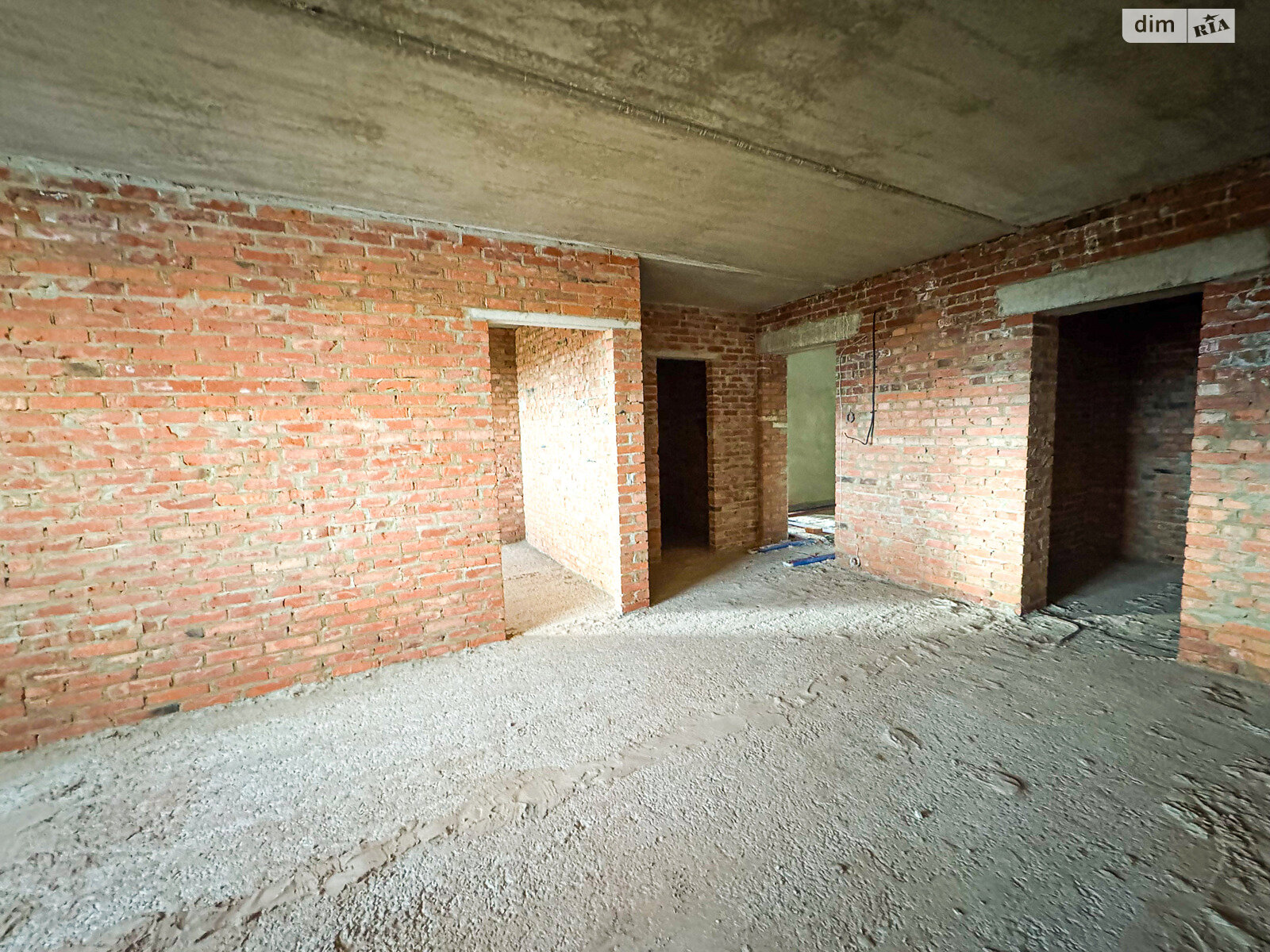 Продажа двухкомнатной квартиры в Ровно, на ул. Белая 1Б, фото 1