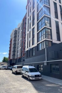 Продаж однокімнатної квартири в Рівному, на вул. Олени Теліги, район Боярка фото 2