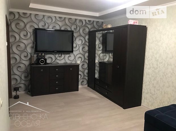 Продажа четырехкомнатной квартиры в Ровно, на ул. Макарова 8, район Боярка фото 1 Продажа четырехкомнатной квартиры в Ровно, на ул. Макарова 8, район Боярка фото 1