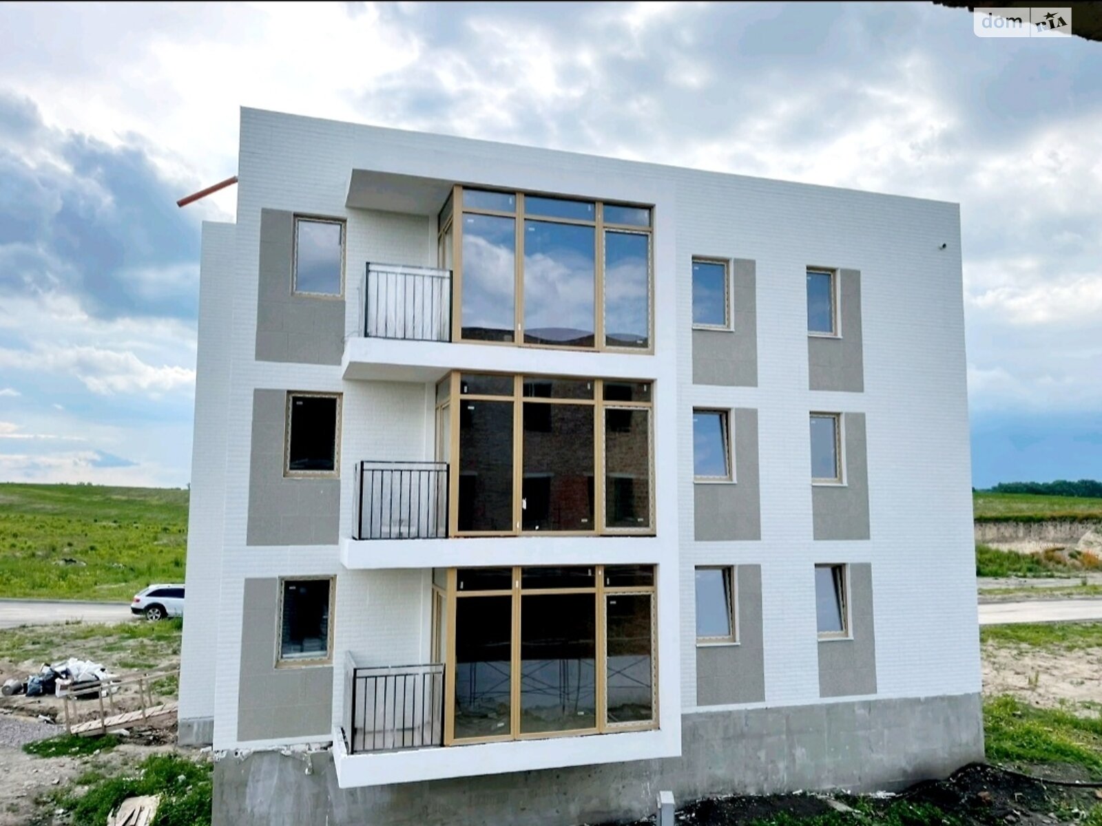 Продажа однокомнатной квартиры в Ровно, на ул. Назара Небожинского, район Боярка фото 1 Продажа однокомнатной квартиры в Ровно, на ул. Назара Небожинского, район Боярка фото 1