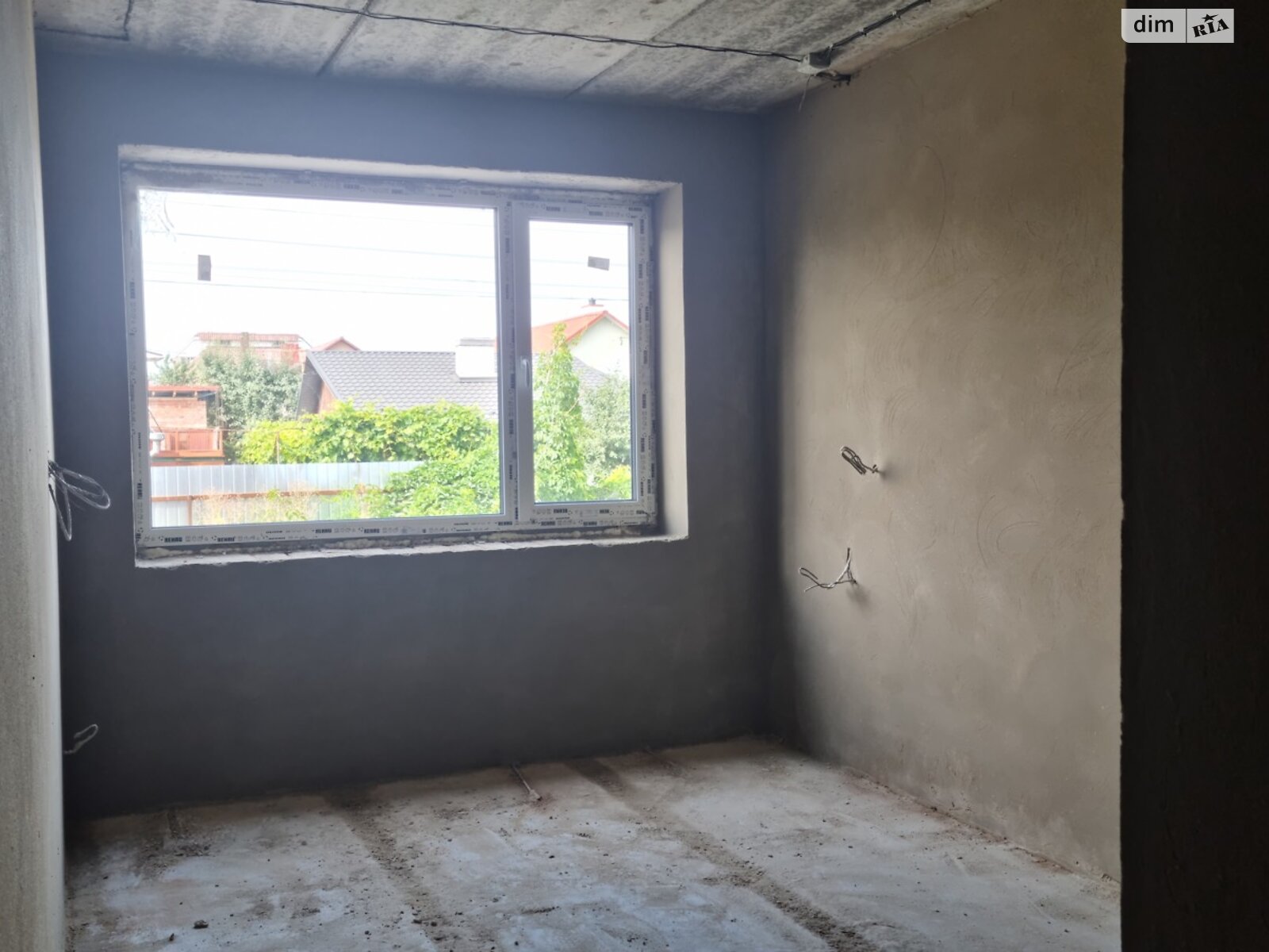 Продаж однокімнатної квартири в Рівному, на вул. Поповича 37, район Боярка фото 1