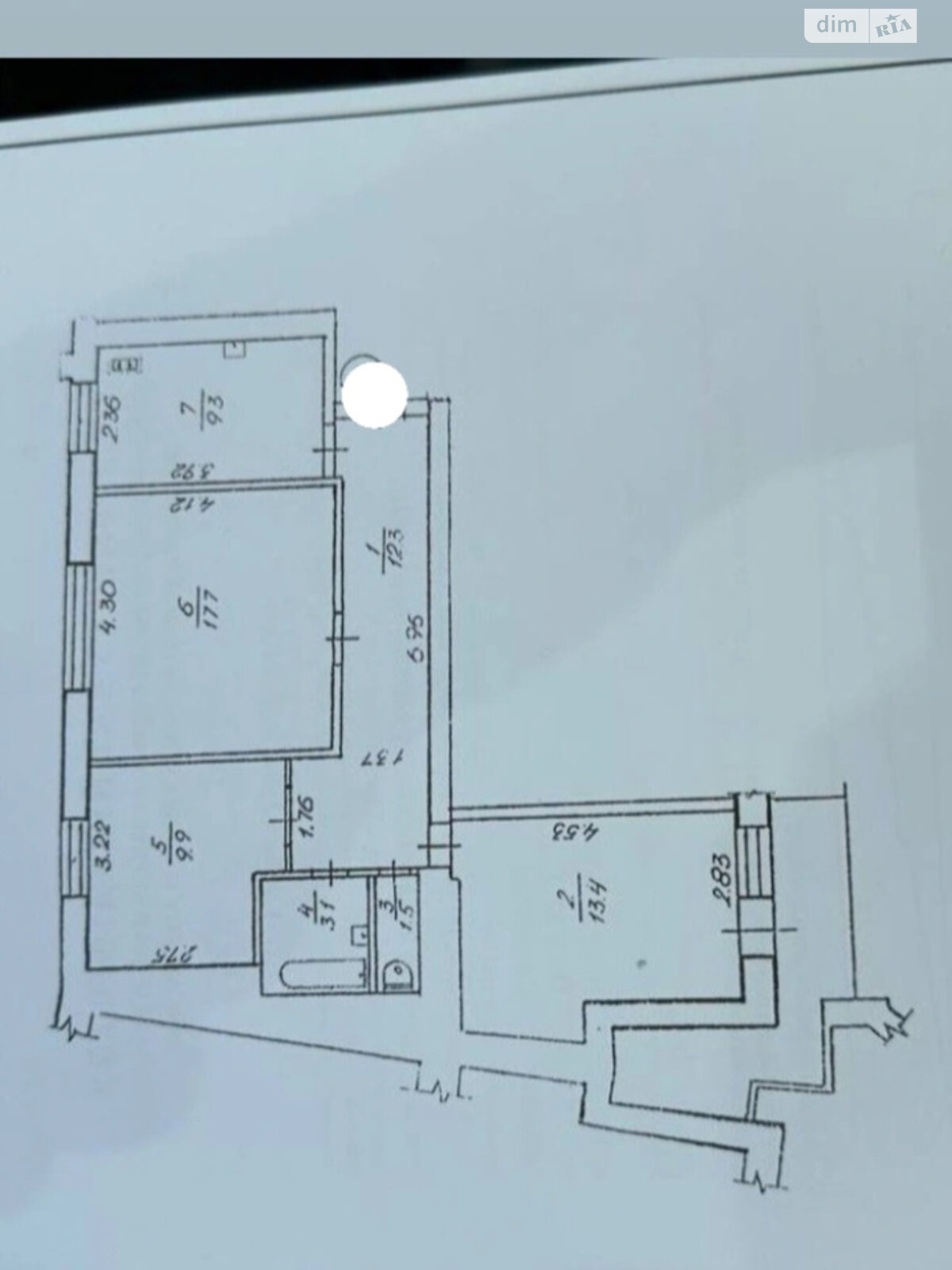 Продажа трехкомнатной квартиры в Ровно, на ул. Гайдамацкая, район Чайка фото 1