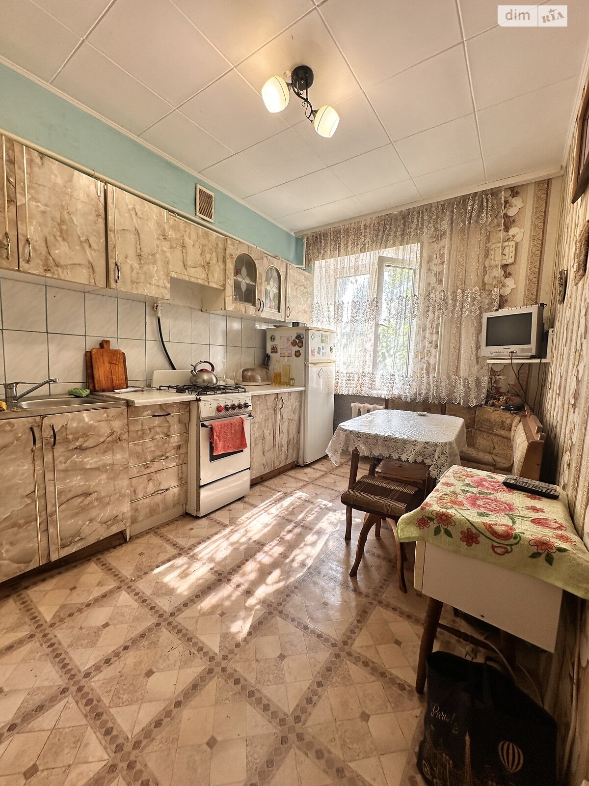 Продаж двокімнатної квартири в Рівному, на вул. Гайдамацька 31, район Чайка фото 1 Продаж двокімнатної квартири в Рівному, на вул. Гайдамацька 31, район Чайка фото 1