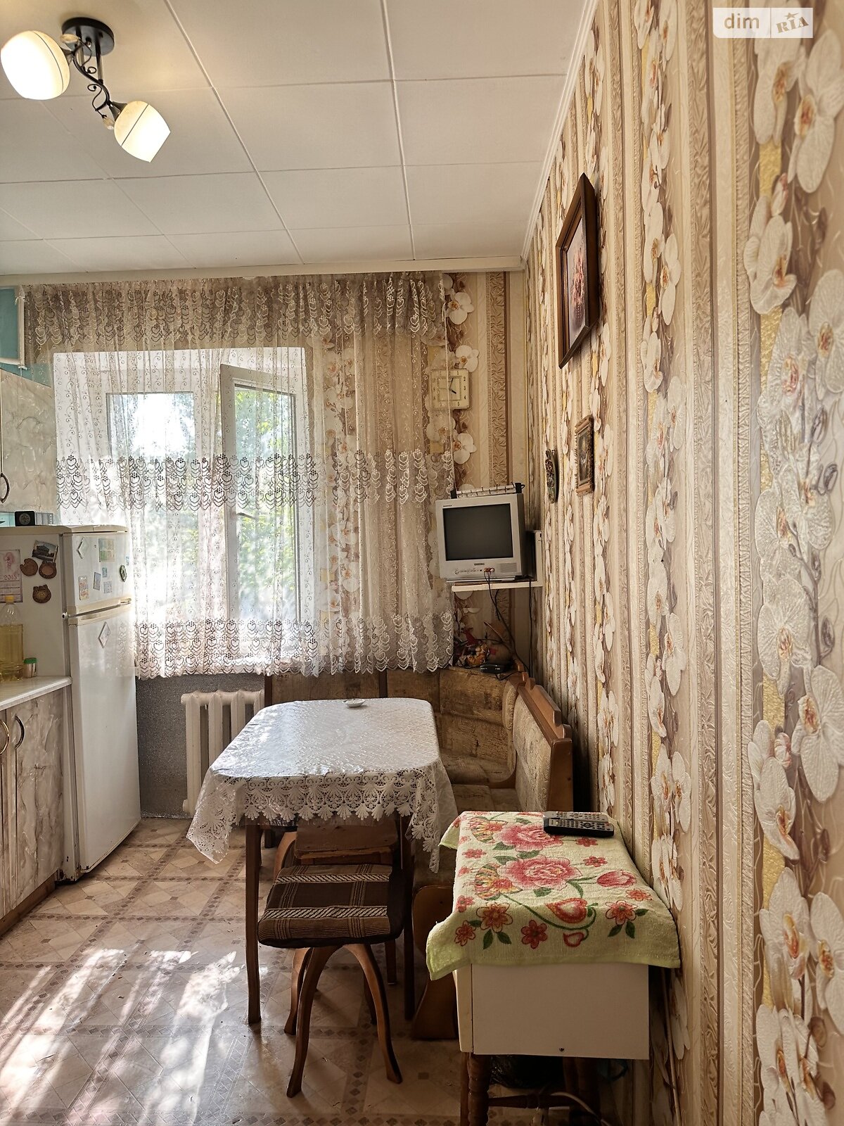 Продаж двокімнатної квартири в Рівному, на вул. Гайдамацька 31, район Чайка фото 1 Продаж двокімнатної квартири в Рівному, на вул. Гайдамацька 31, район Чайка фото 1