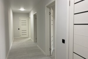 Продажа двухкомнатной квартиры в Ровно, на ул. Гайдамацкая 13Б, район Чайка фото 2