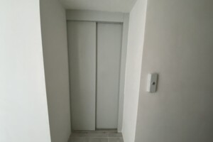 Продажа однокомнатной квартиры в Ровно, на ул. Гайдамацкая 13Б, район Чайка фото 2