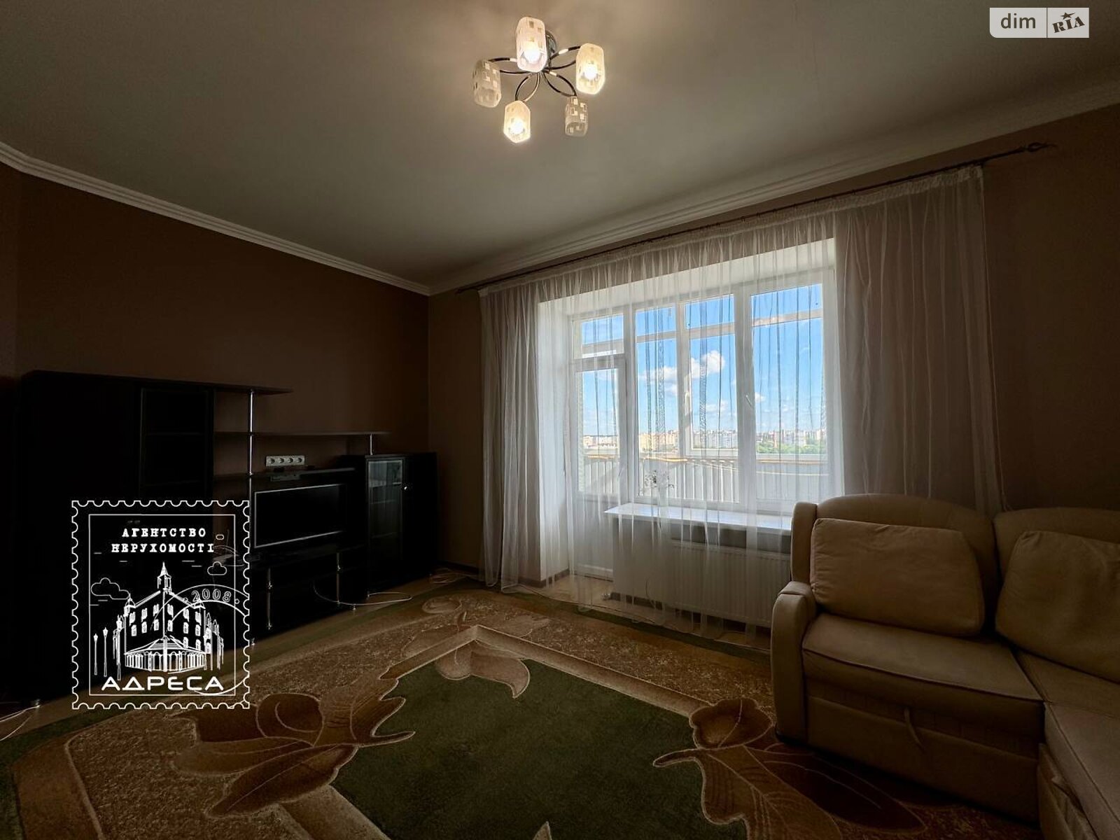 Продажа двухкомнатной квартиры в Ровно, на ул. Гайдамацкая 2В, район Чайка фото 1 Продажа двухкомнатной квартиры в Ровно, на ул. Гайдамацкая 2В, район Чайка фото 1