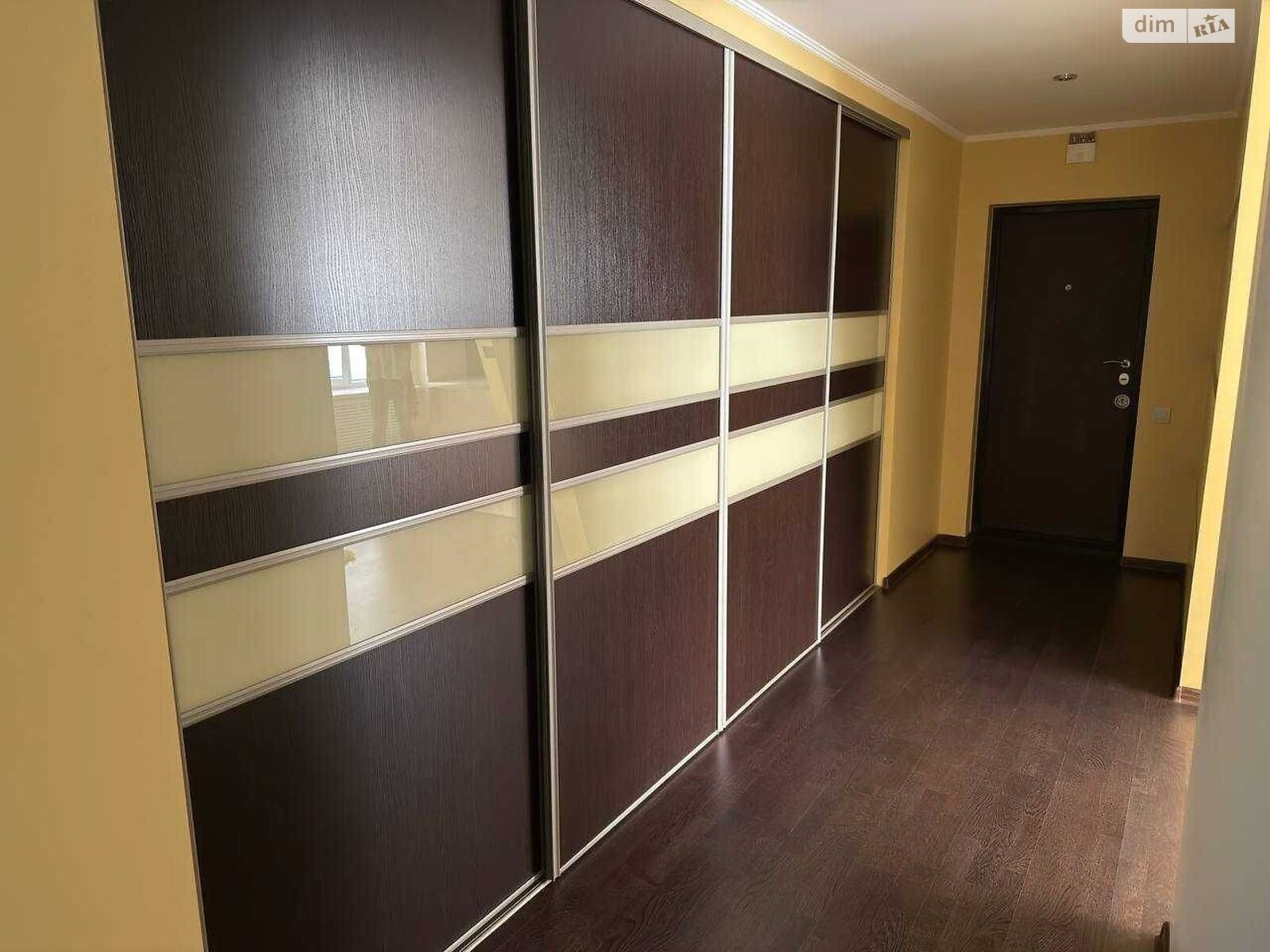 Продажа трехкомнатной квартиры в Ровно, на ул. Гайдамацкая, район Чайка фото 1 Продажа трехкомнатной квартиры в Ровно, на ул. Гайдамацкая, район Чайка фото 1