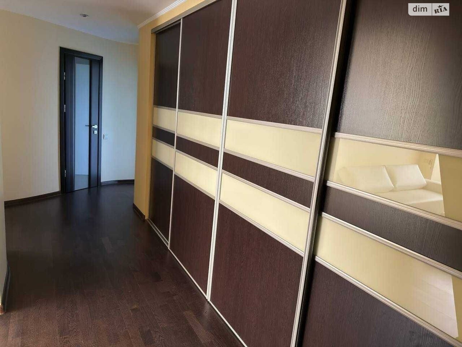 Продажа трехкомнатной квартиры в Ровно, на ул. Гайдамацкая, район Чайка фото 1 Продажа трехкомнатной квартиры в Ровно, на ул. Гайдамацкая, район Чайка фото 1
