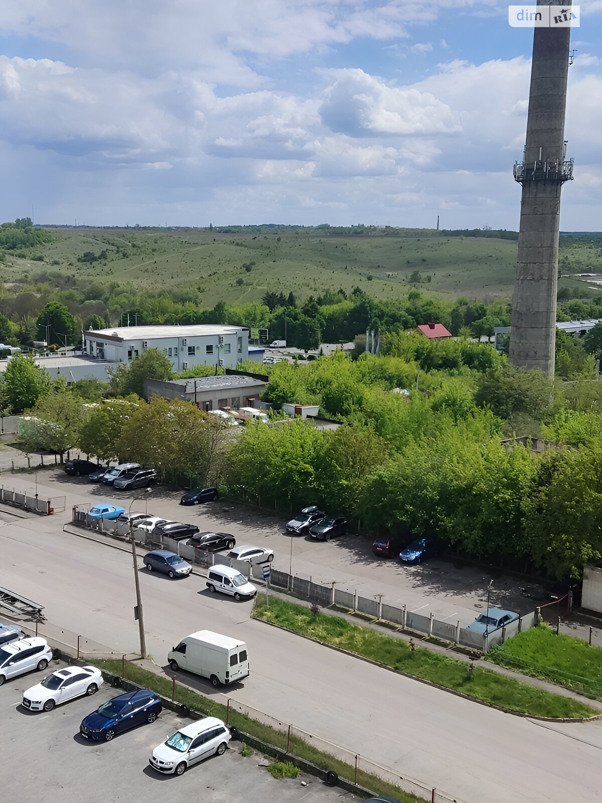 Продаж двокімнатної квартири в Рівному, на вул. Гайдамацька 35, район Чайка фото 1 Продаж двокімнатної квартири в Рівному, на вул. Гайдамацька 35, район Чайка фото 1