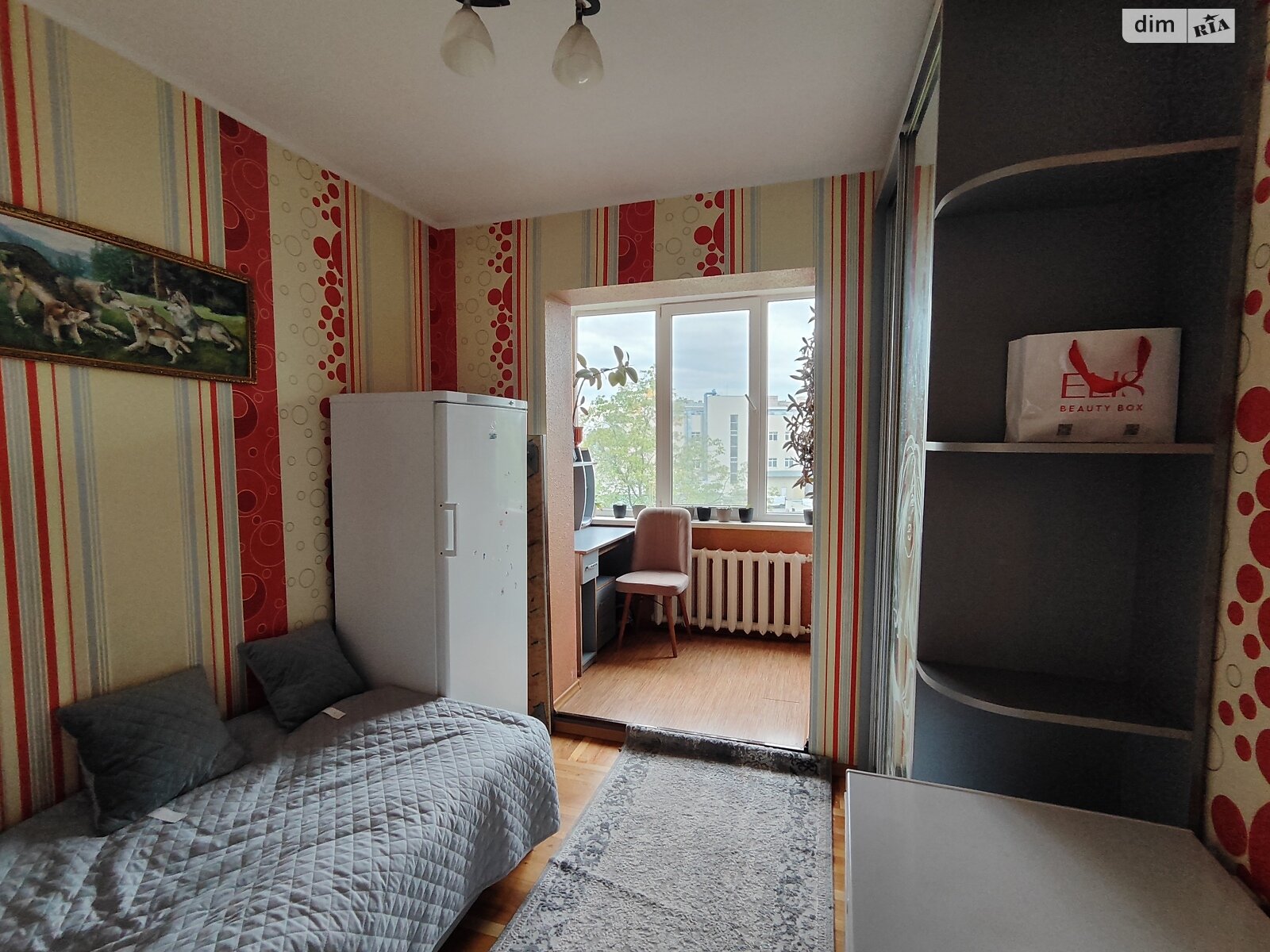 Продажа трехкомнатной квартиры в Ровно, на ул. Гайдамацкая, район Чайка фото 1 Продажа трехкомнатной квартиры в Ровно, на ул. Гайдамацкая, район Чайка фото 1