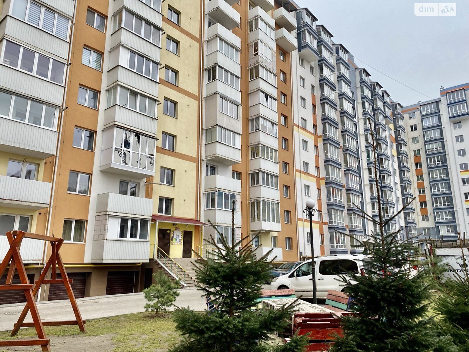 Продажа двухкомнатной квартиры в Ровно, на ул. Гайдамацкая, район Чайка фото 1 Продажа двухкомнатной квартиры в Ровно, на ул. Гайдамацкая, район Чайка фото 1