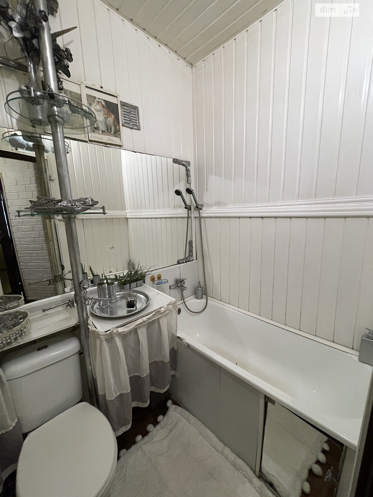 Продаж двокімнатної квартири в Рівному, на вул. Гайдамацька, район Чайка фото 1 Продаж двокімнатної квартири в Рівному, на вул. Гайдамацька, район Чайка фото 1
