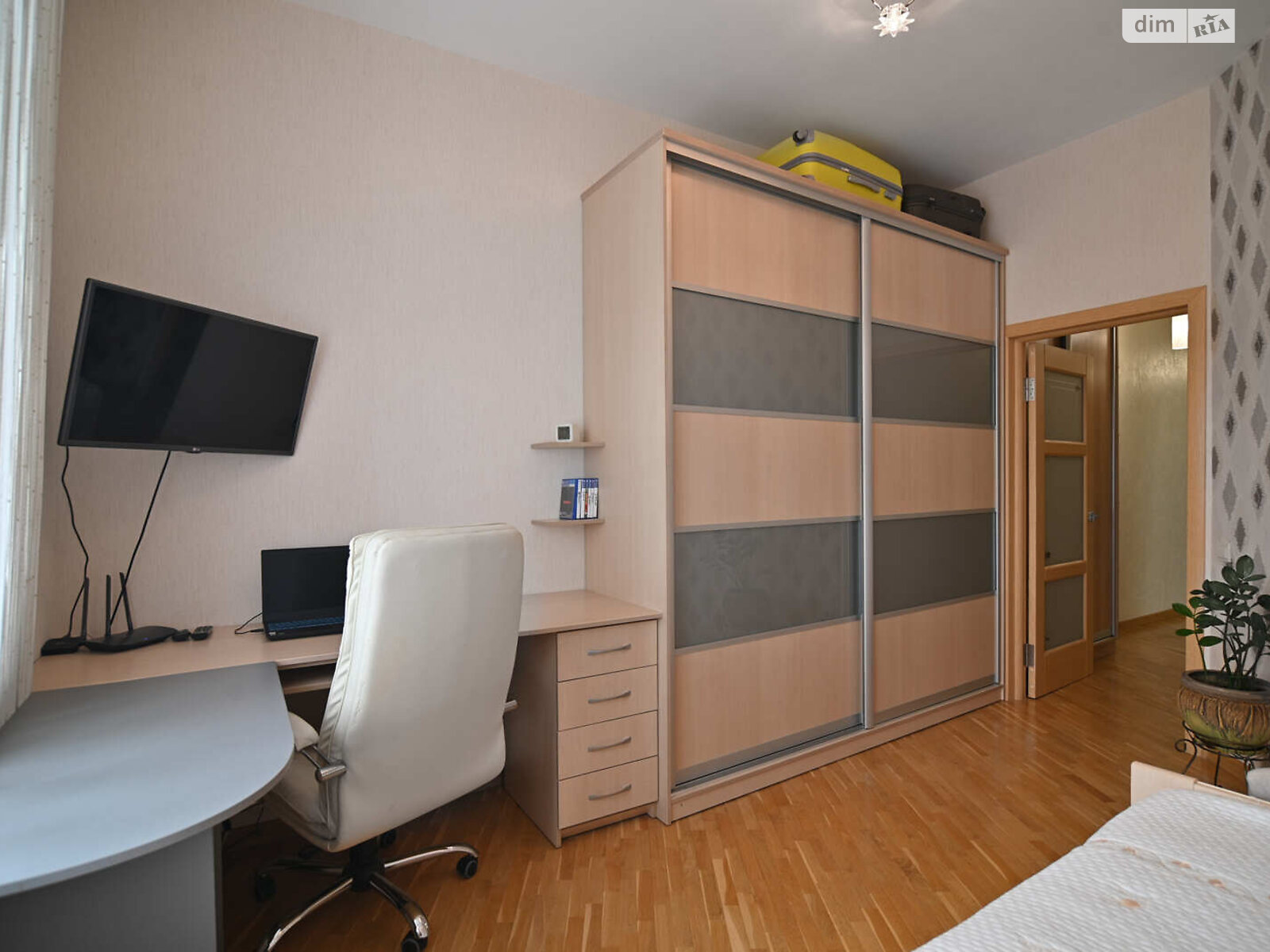 Продажа двухкомнатной квартиры в Ровно, на ул. Гайдамацкая 2Б, район Чайка фото 1 Продажа двухкомнатной квартиры в Ровно, на ул. Гайдамацкая 2Б, район Чайка фото 1