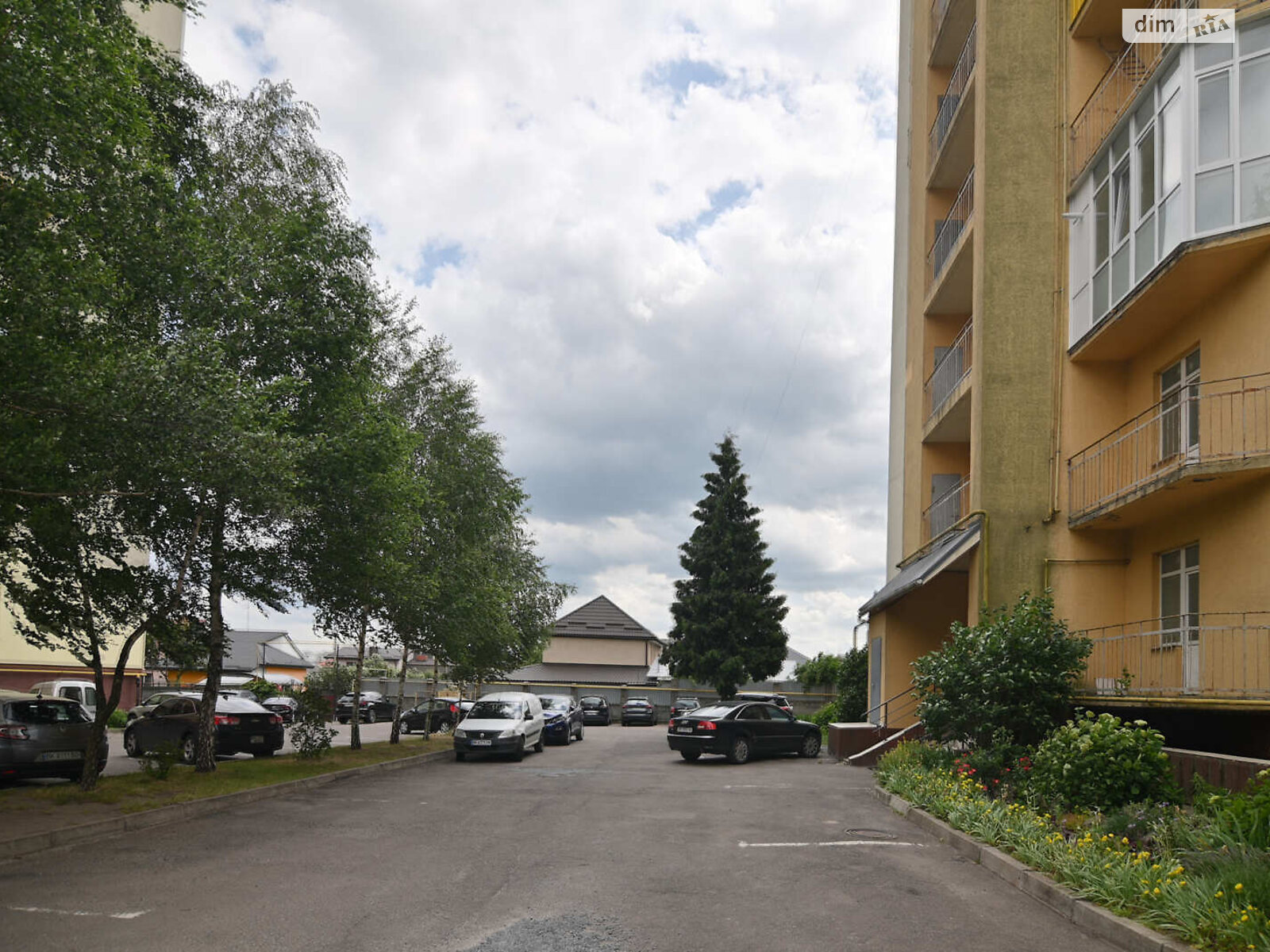 Продажа двухкомнатной квартиры в Ровно, на ул. Гайдамацкая 2Б, район Чайка фото 1 Продажа двухкомнатной квартиры в Ровно, на ул. Гайдамацкая 2Б, район Чайка фото 1