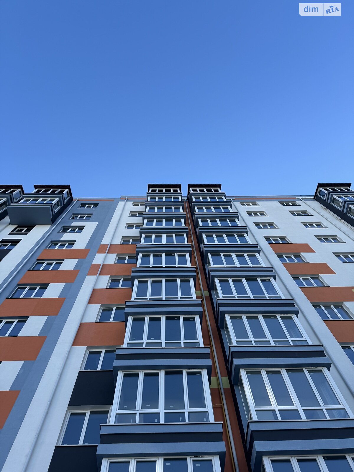 Продажа трехкомнатной квартиры в Ровно, на ул. Гайдамацкая 13Б, район Чайка фото 1 Продажа трехкомнатной квартиры в Ровно, на ул. Гайдамацкая 13Б, район Чайка фото 1