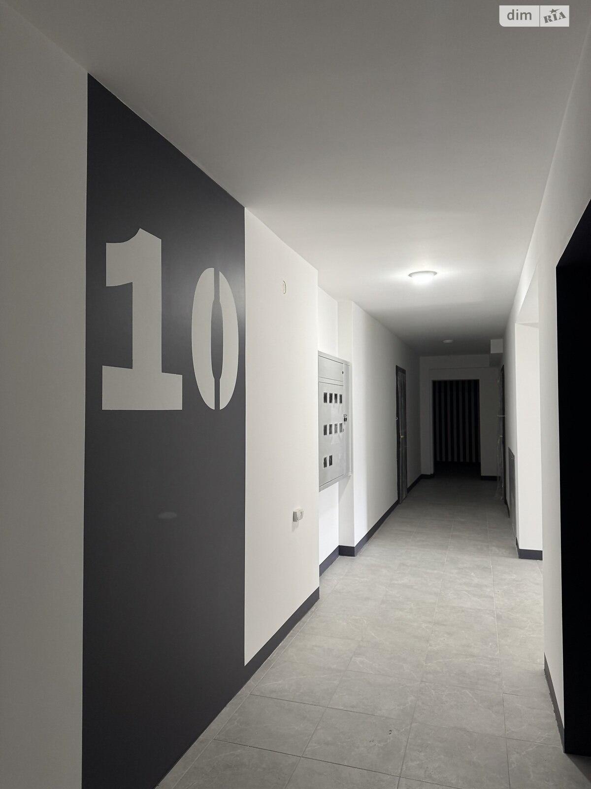 Продажа трехкомнатной квартиры в Ровно, на ул. Гайдамацкая 13Б, район Чайка фото 1 Продажа трехкомнатной квартиры в Ровно, на ул. Гайдамацкая 13Б, район Чайка фото 1