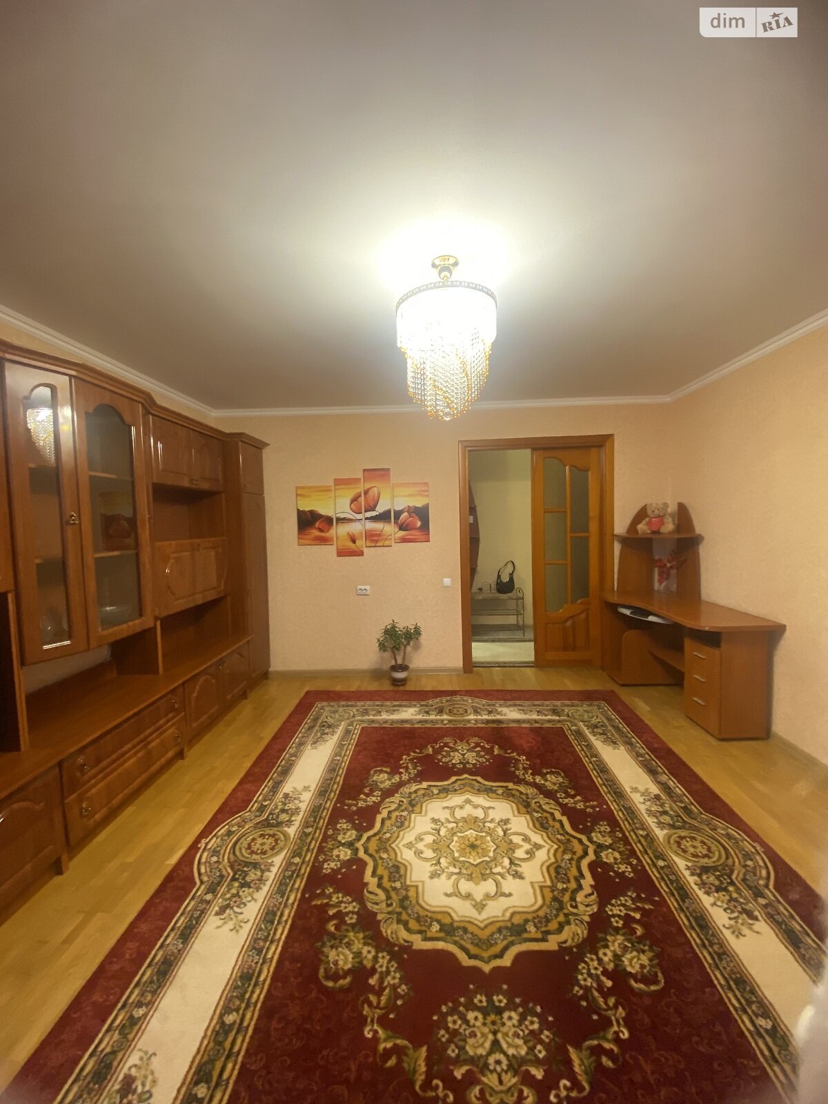 Продажа двухкомнатной квартиры в Ровно, на ул. Гайдамацкая, район Чайка фото 1 Продажа двухкомнатной квартиры в Ровно, на ул. Гайдамацкая, район Чайка фото 1