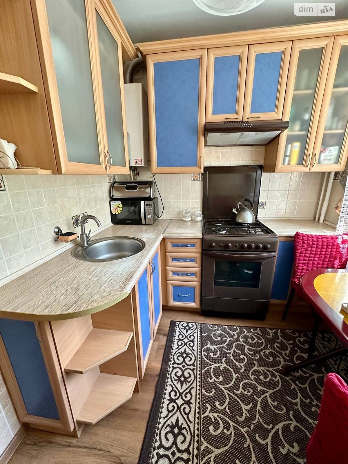 Продажа трехкомнатной квартиры в Ровно, на просп. Князя Романа 6, район Чайка фото 1 Продажа трехкомнатной квартиры в Ровно, на просп. Князя Романа 6, район Чайка фото 1