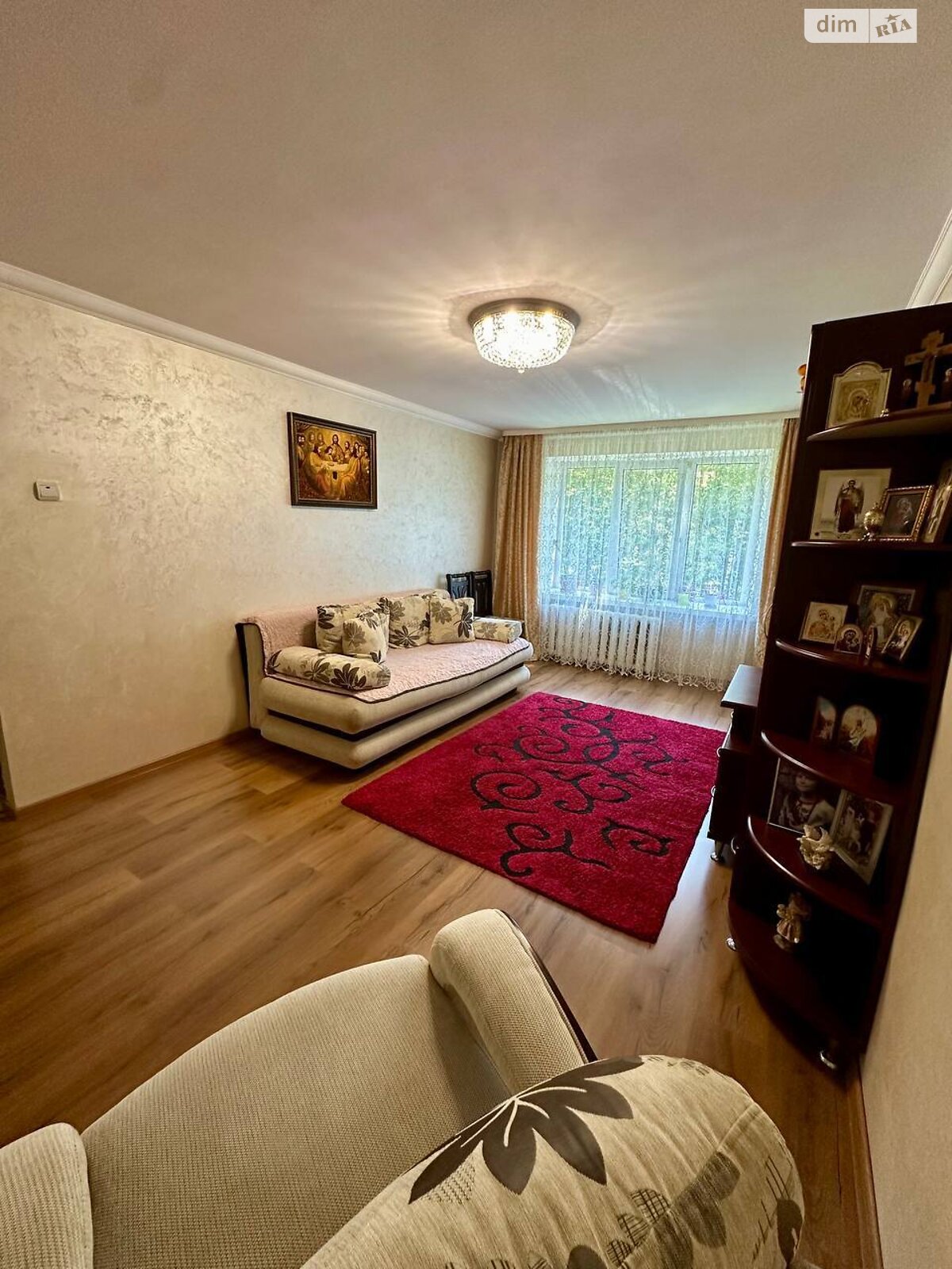 Продажа трехкомнатной квартиры в Ровно, на просп. Князя Романа 6, район Чайка фото 1 Продажа трехкомнатной квартиры в Ровно, на просп. Князя Романа 6, район Чайка фото 1