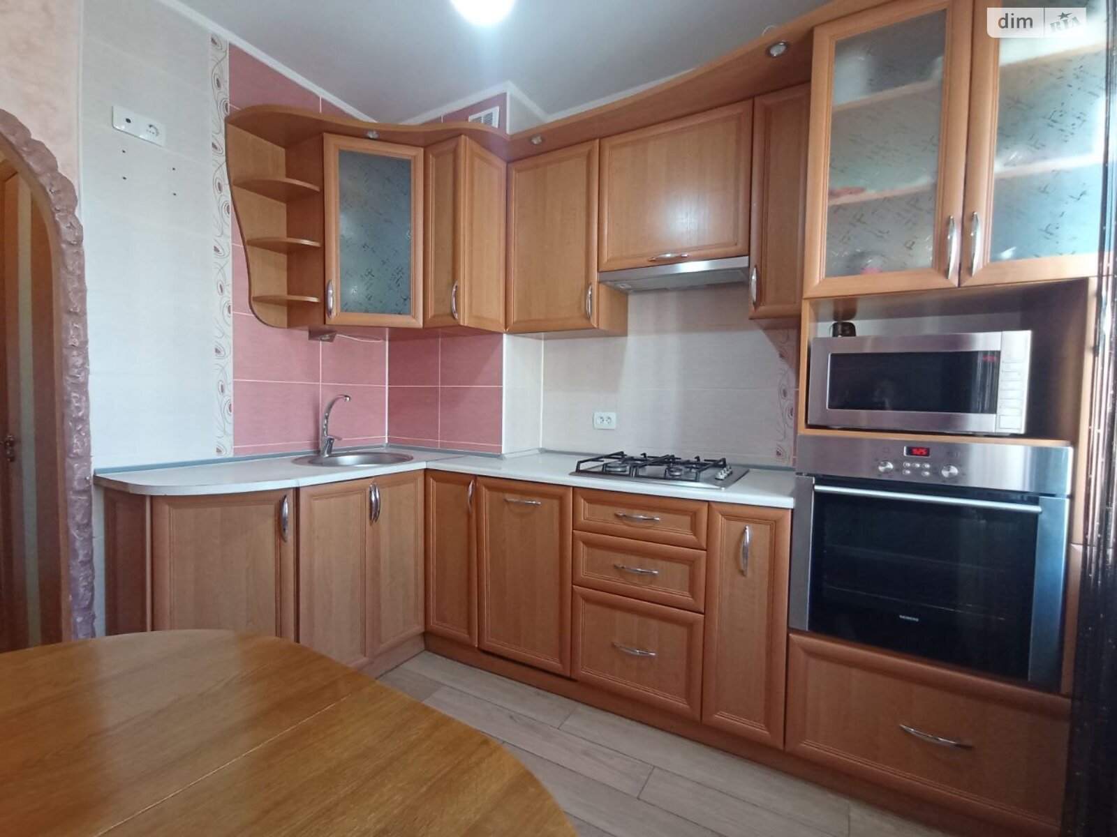 Продажа двухкомнатной квартиры в Ровно, на ул. Кобзарская, район Чайка фото 1