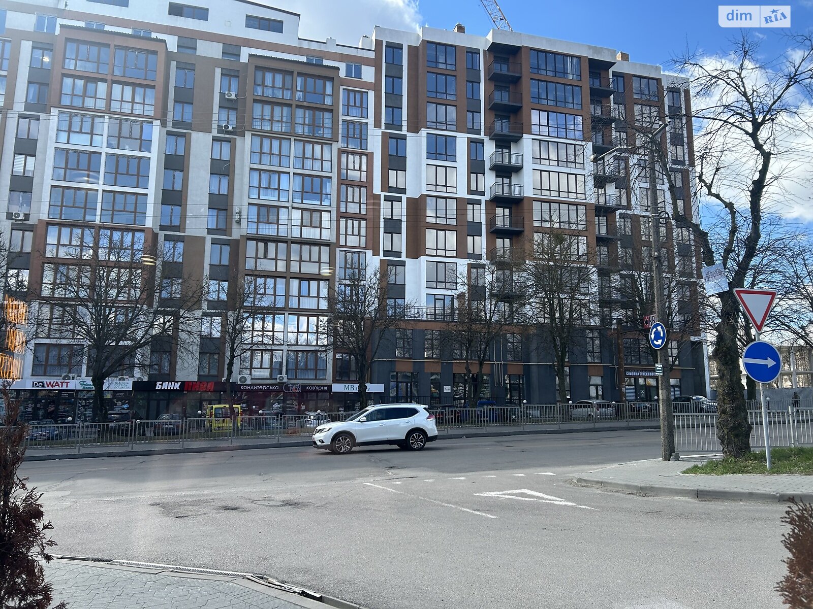 Продажа однокомнатной квартиры в Ровно, на ул. Защитников Мариуполя, район Чайка фото 1