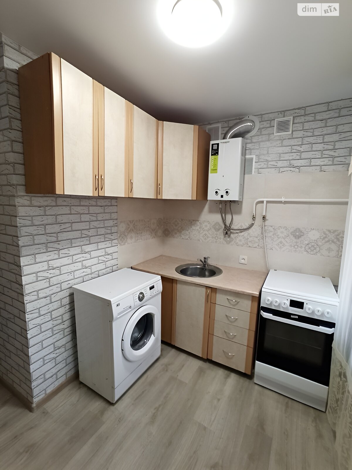 Продажа трехкомнатной квартиры в Ровно, на ул. Богоявленская 10, район Чайка фото 1 Продажа трехкомнатной квартиры в Ровно, на ул. Богоявленская 10, район Чайка фото 1