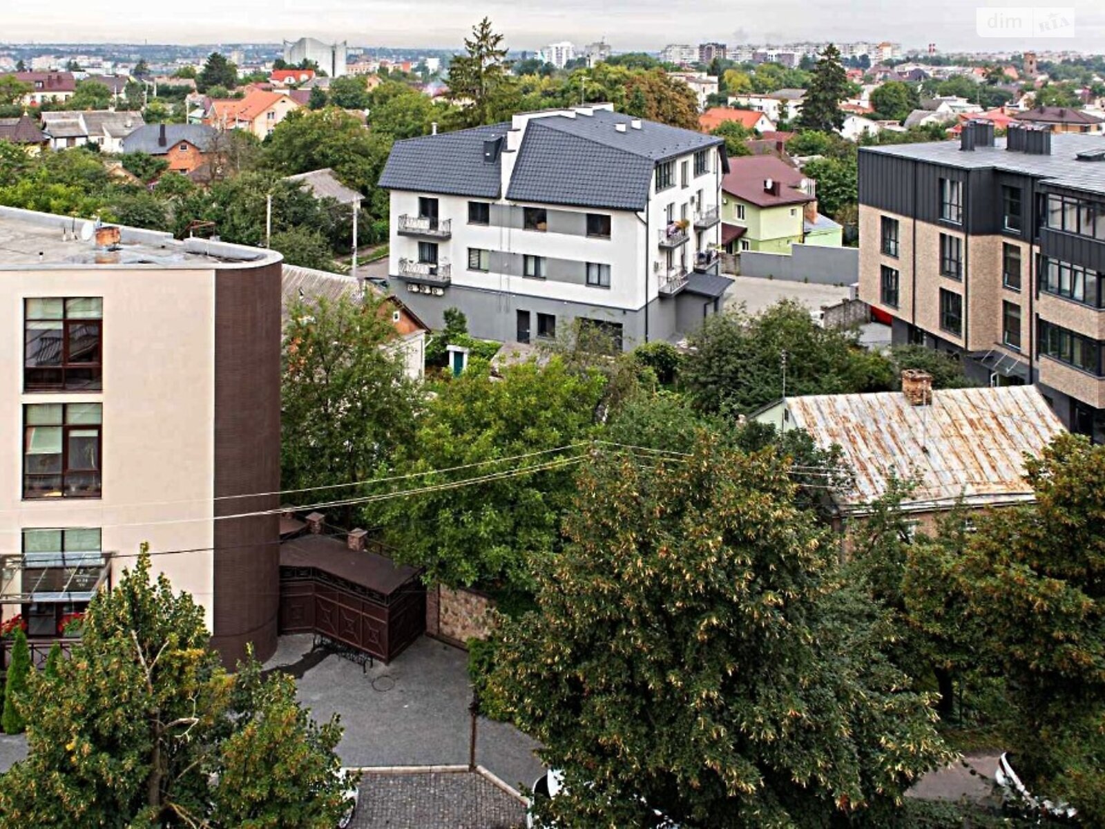 Продажа двухкомнатной квартиры в Ровно, на ул. Савура Клима 14А, район Дворец фото 1