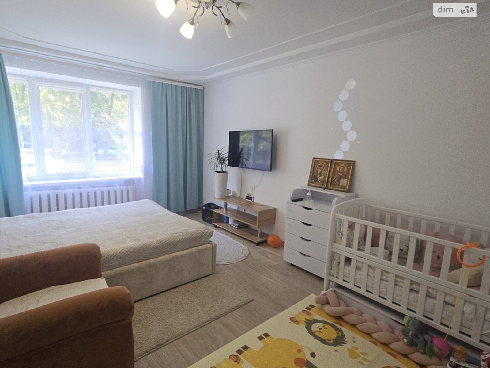 Продаж однокімнатної квартири в Рівному, на вул. Дворецька, фото 1