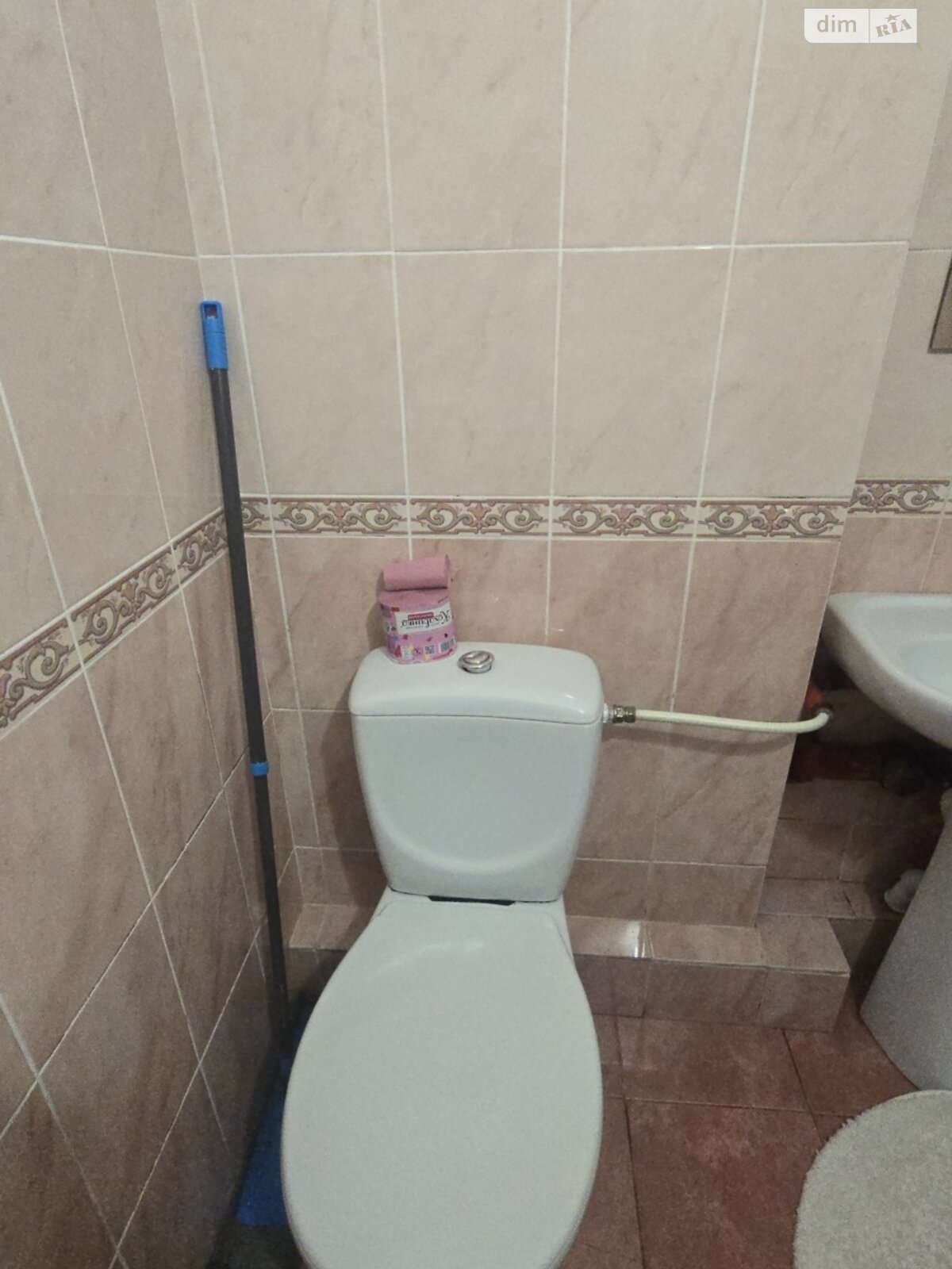 Продаж однокімнатної квартири в Рівному, на вул. Дворецька, фото 1