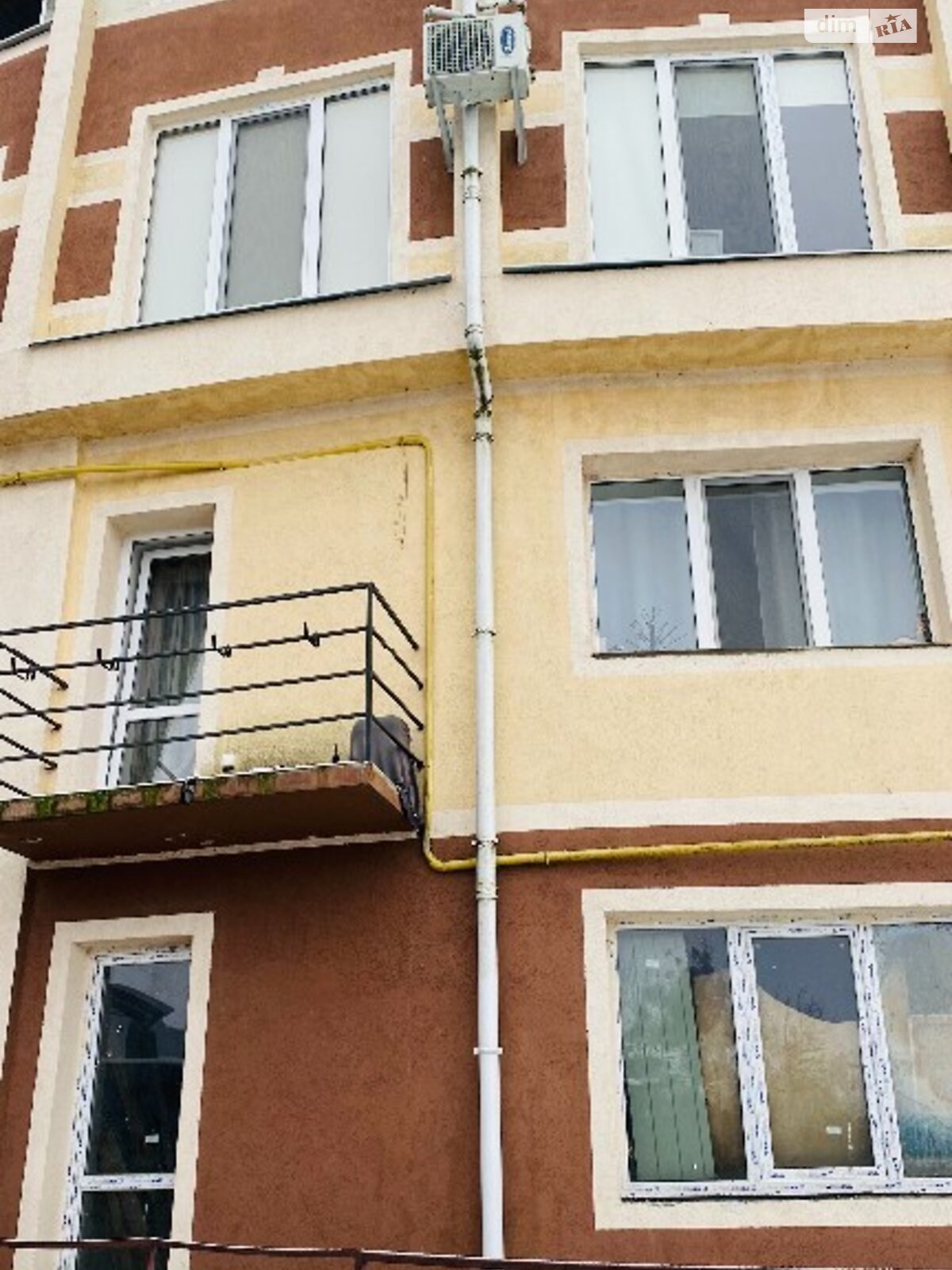 Продажа трехкомнатной квартиры в Ровно, на ул. Драгоманова 27, район Гидропарк фото 1
