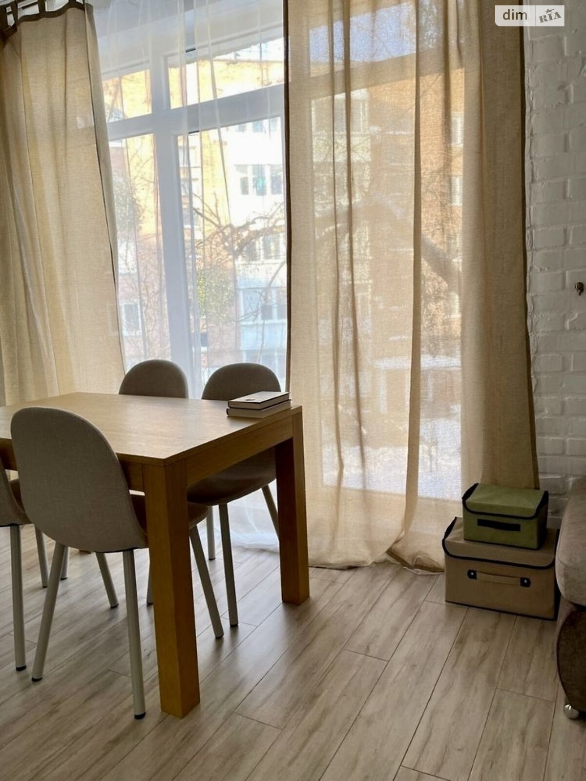 Продажа однокомнатной квартиры в Ровно, на ул. Хоткевича Гната 12, фото 1