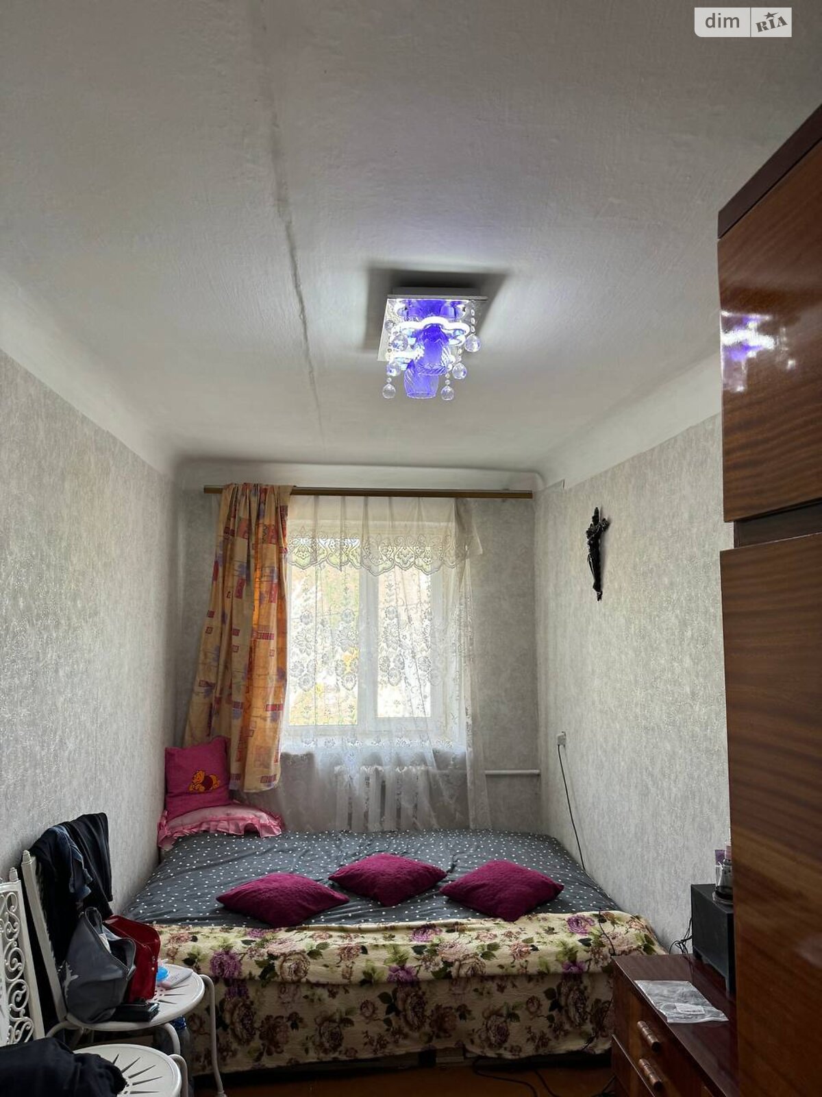 Продажа трехкомнатной квартиры в Ровно, на ул. Степана Бандеры, район Истамбул фото 1