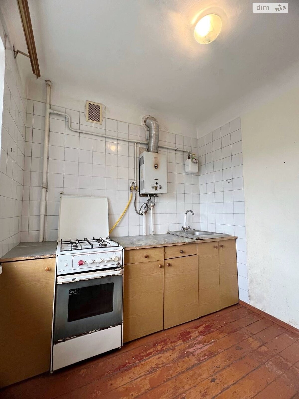 Продажа двухкомнатной квартиры в Ровно, на ул. Степана Бандеры 33А, район Истамбул фото 1