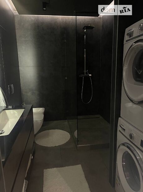 Продажа трехкомнатной квартиры в Ровно, на Чорновола В. вул. 89ж, район Истамбул фото 1 Продажа трехкомнатной квартиры в Ровно, на Чорновола В. вул. 89ж, район Истамбул фото 1