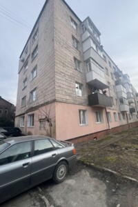 Продажа четырехкомнатной квартиры в Ровно, на ул. Крушельницкой Соломии 52А, фото 2