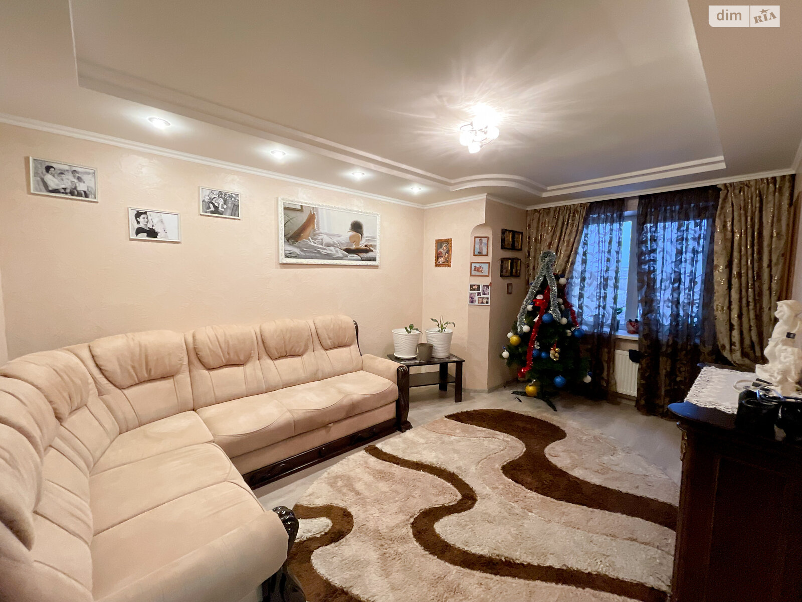 Продажа трехкомнатной квартиры в Ровно, на ул. Ясная 7Б, район Пивзавод фото 1